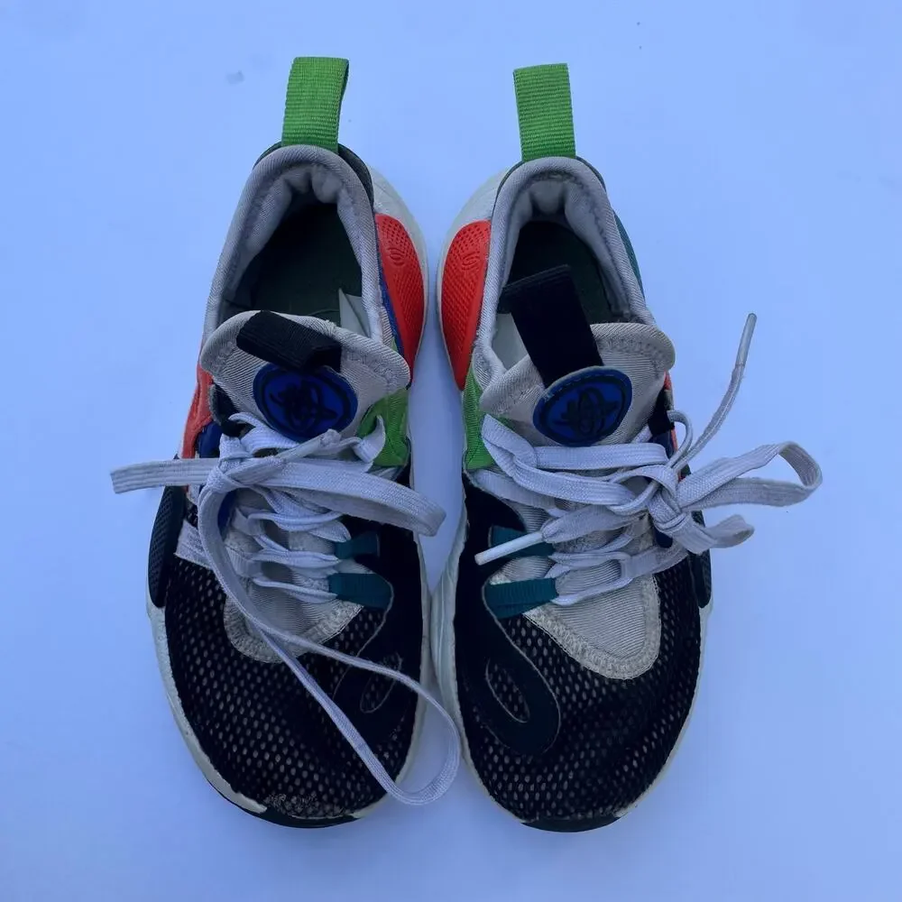 Nike Huarache Run Kids Size 12 Multicolor Athletic Sneakers